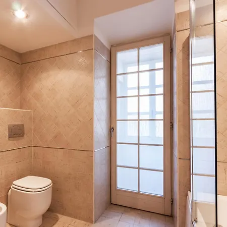 La Piccola Maison 4* רומא