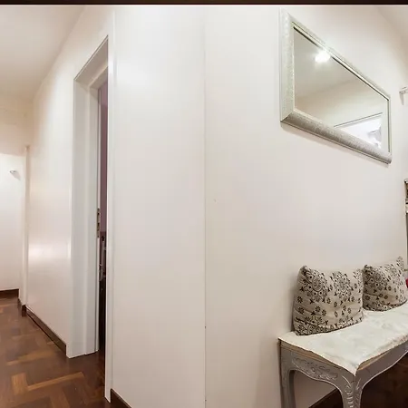 בית הארחה La Piccola Maison רומא