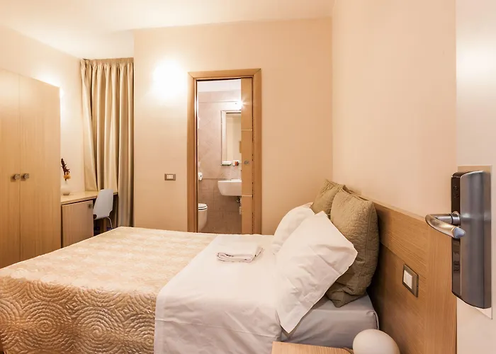 Πανσιόν La Piccola Maison 4*