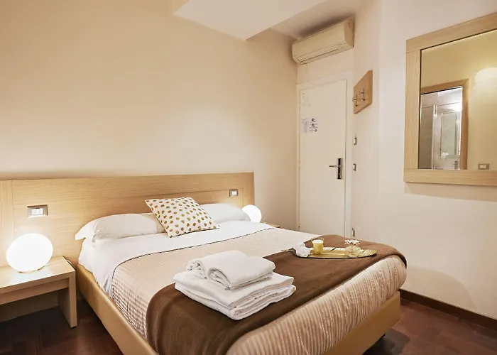 La Piccola Maison Πανσιόν