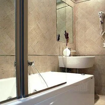 Πανσιόν La Piccola Maison